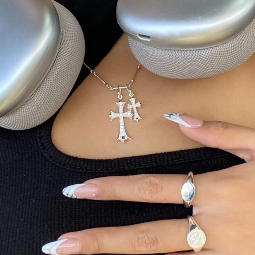 How to Transition Your Jewelry from Day to Night - Tips and Tricks